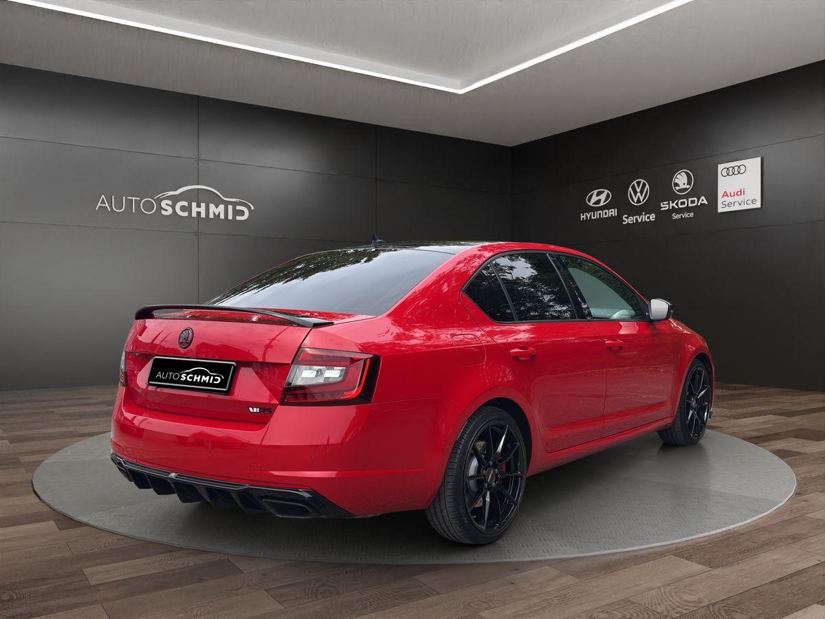 Octavia RS 245 2.0 TSI PANO NAVI RFK CANTON