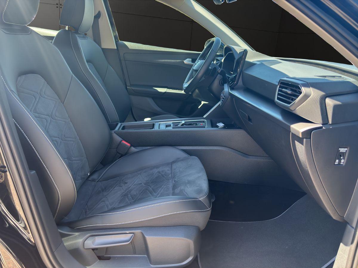 Leon Style 2.0 TDI DSG NAVI RFK LED MEMORY