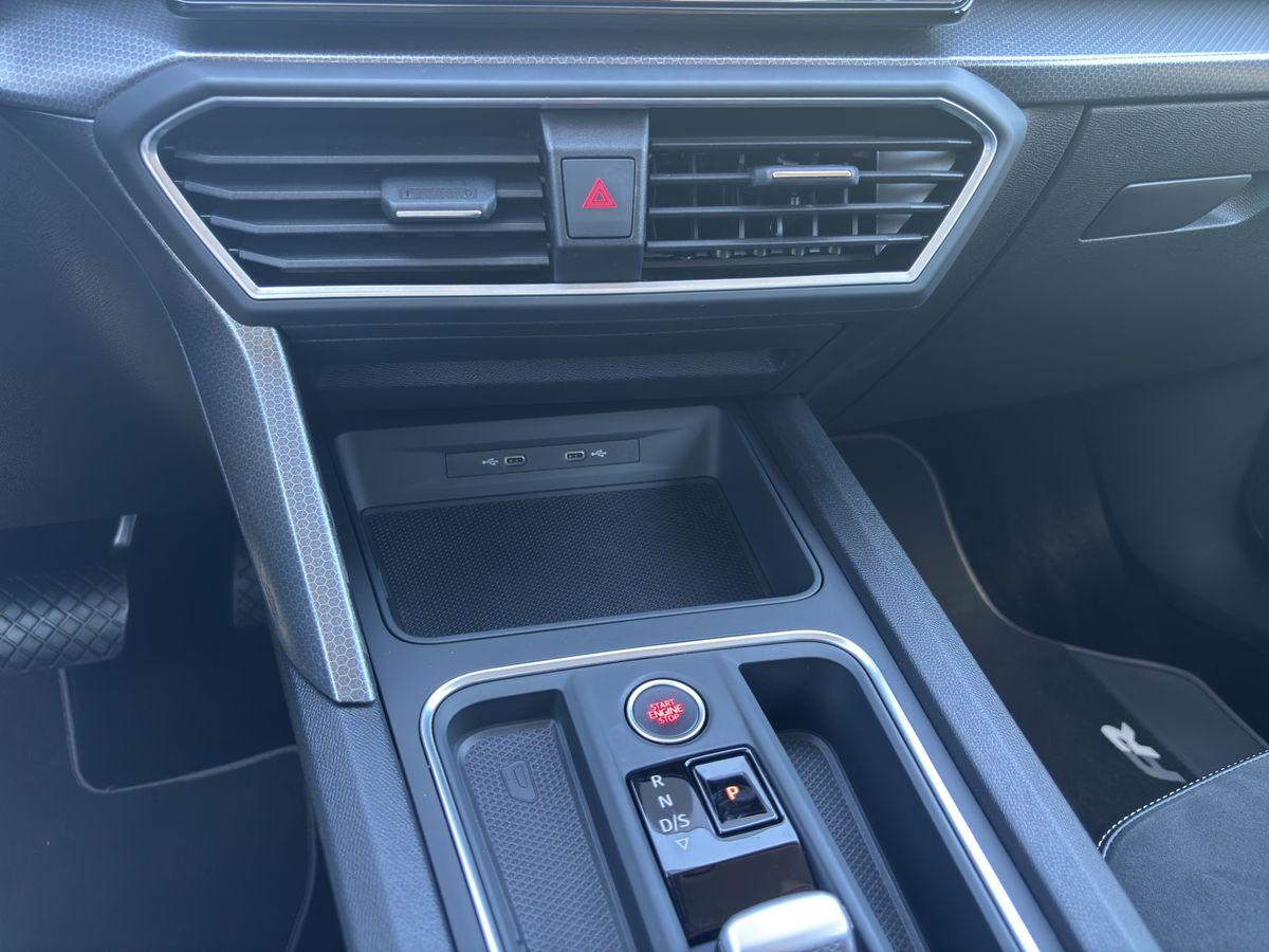 Leon Style 2.0 TDI DSG NAVI RFK LED MEMORY