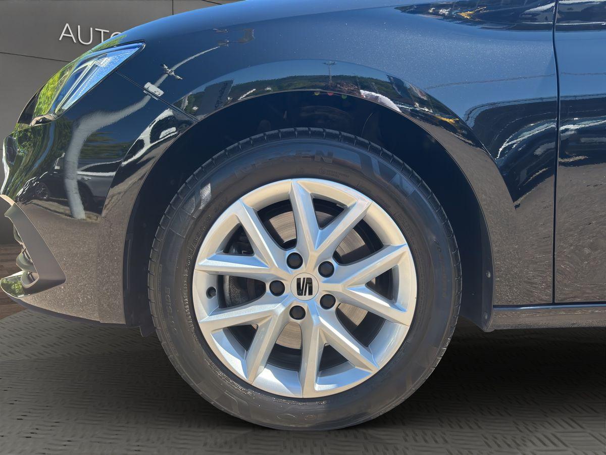 Leon Style 2.0 TDI DSG NAVI RFK LED MEMORY
