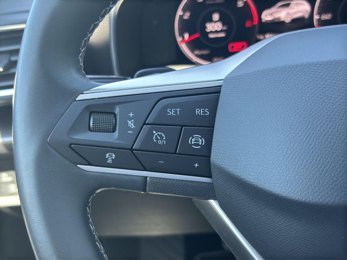 Leon Style 2.0 TDI DSG NAVI RFK LED MEMORY
