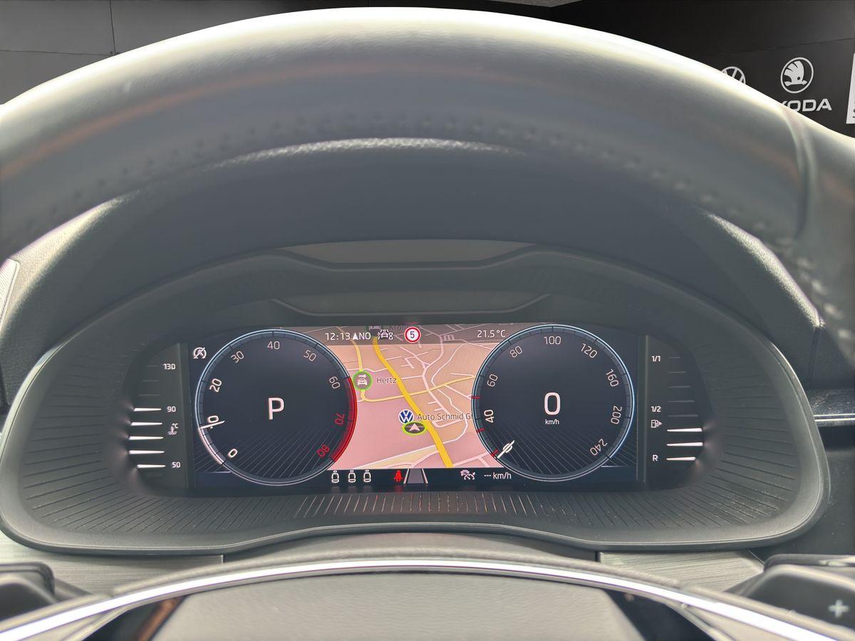 Kamiq Scoutline 1.5 TSI DSG NAVI AHK APP RFK