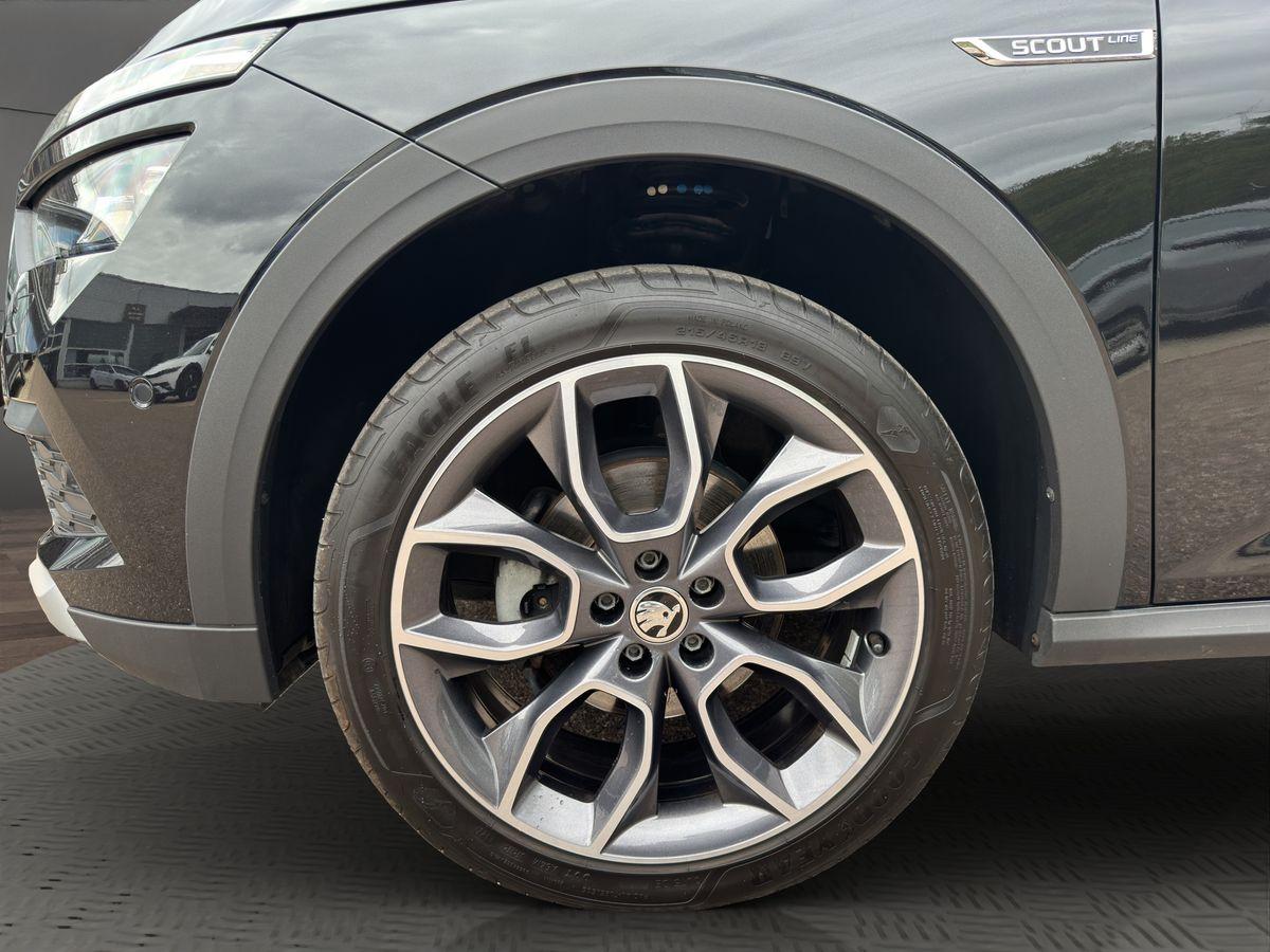 Kamiq Scoutline 1.5 TSI DSG NAVI AHK APP RFK