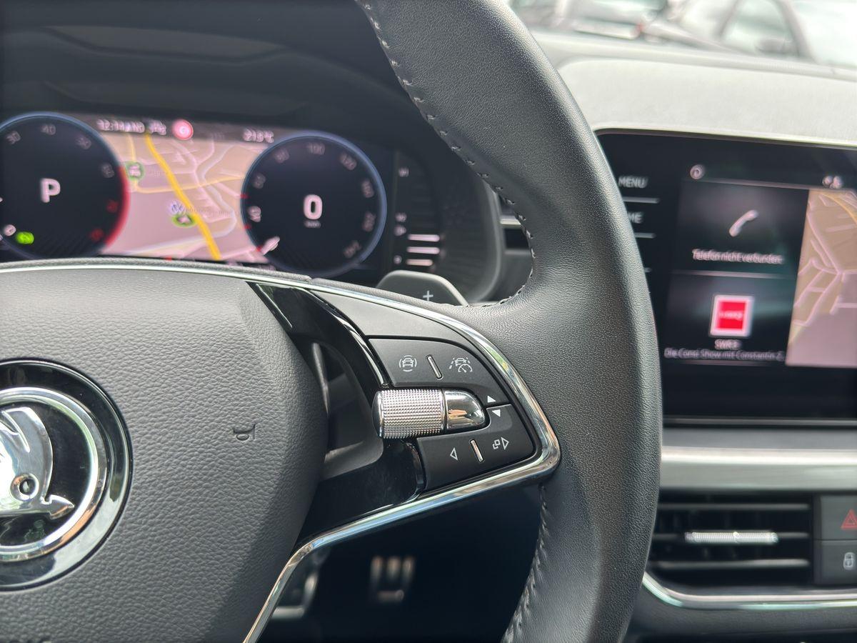Kamiq Scoutline 1.5 TSI DSG NAVI AHK APP RFK