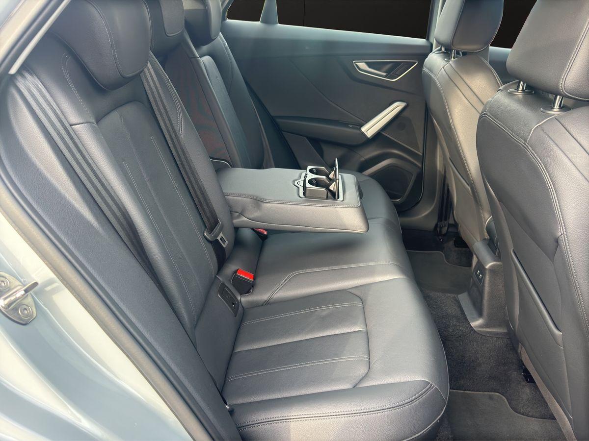 Q2 2.0 TDI advanced S tronic LEDER RFK AHK NAVI LED
