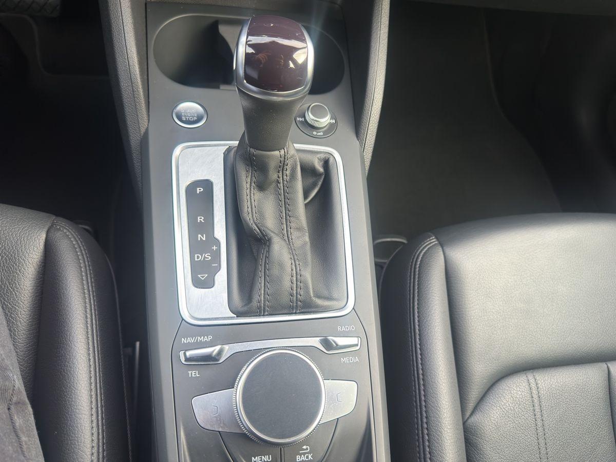 Q2 2.0 TDI advanced S tronic LEDER RFK AHK NAVI LED
