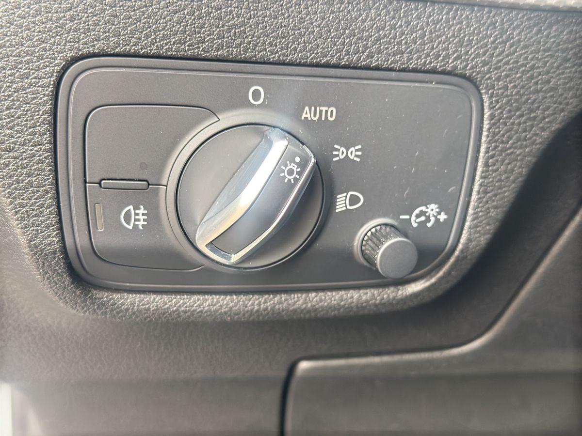 Q2 2.0 TDI advanced S tronic LEDER RFK AHK NAVI LED