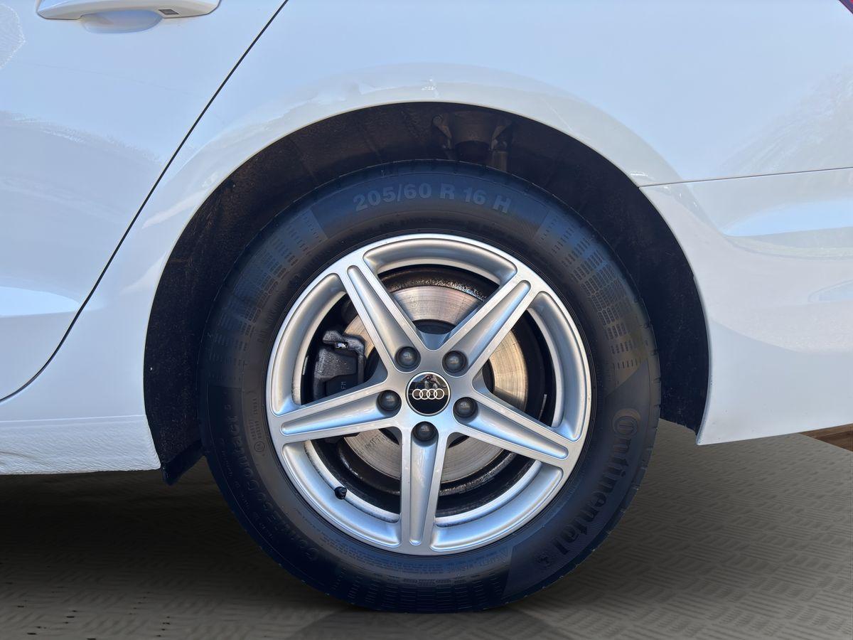 A4 35 TDI basis S-Tronic  SHZ MATRIX LED