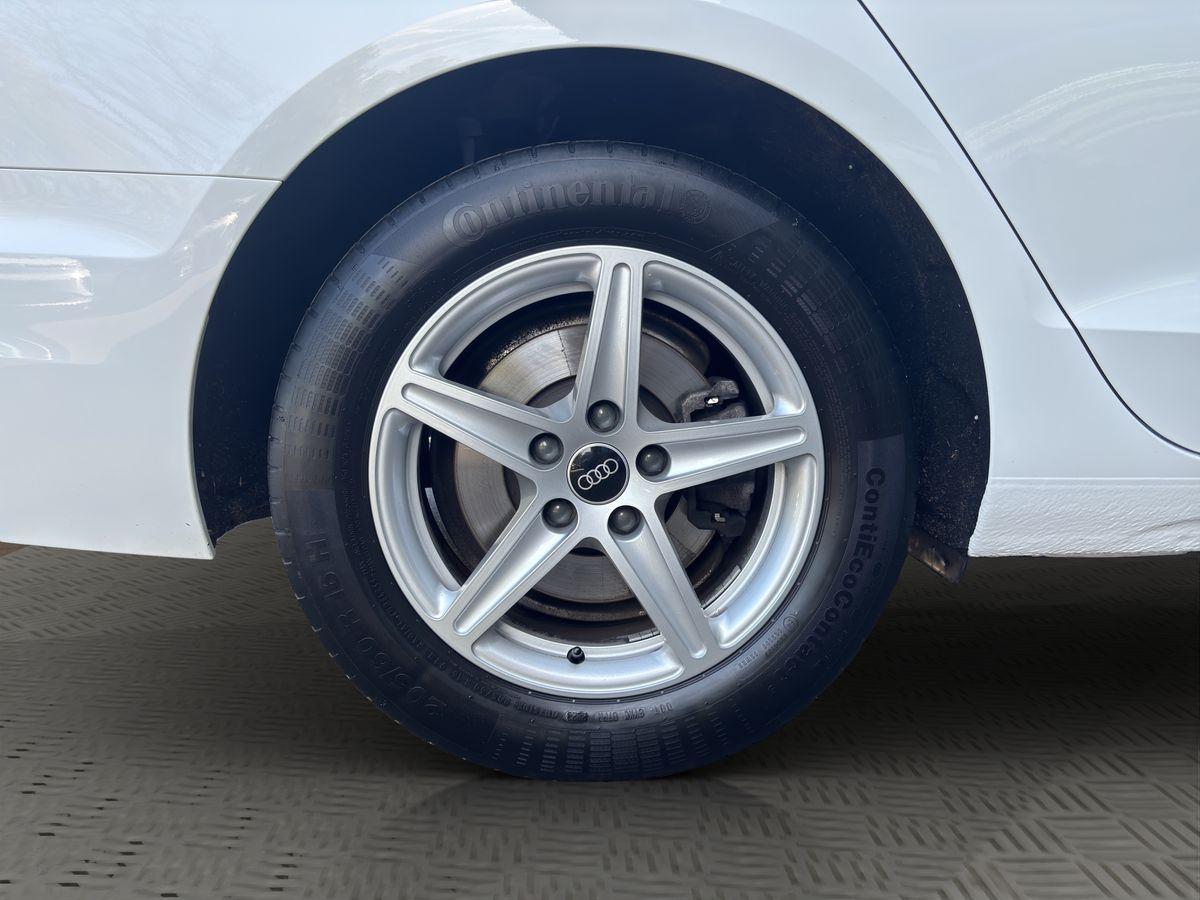 A4 35 TDI basis S-Tronic  SHZ MATRIX LED