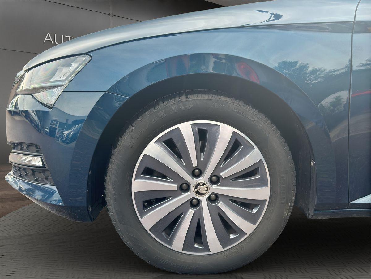 Superb Ambition 2.0 TDI DSG AHK RFK SCHIEBEDACH NAVI