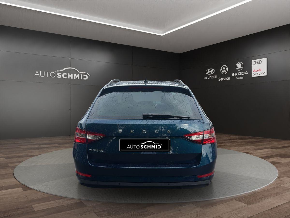 Superb Ambition 2.0 TDI DSG AHK RFK SCHIEBEDACH NAVI