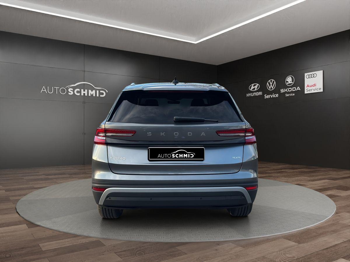 Kodiaq 2.0 TDI 4x4 Selection 7-SITZER AHK RFK ACC 
