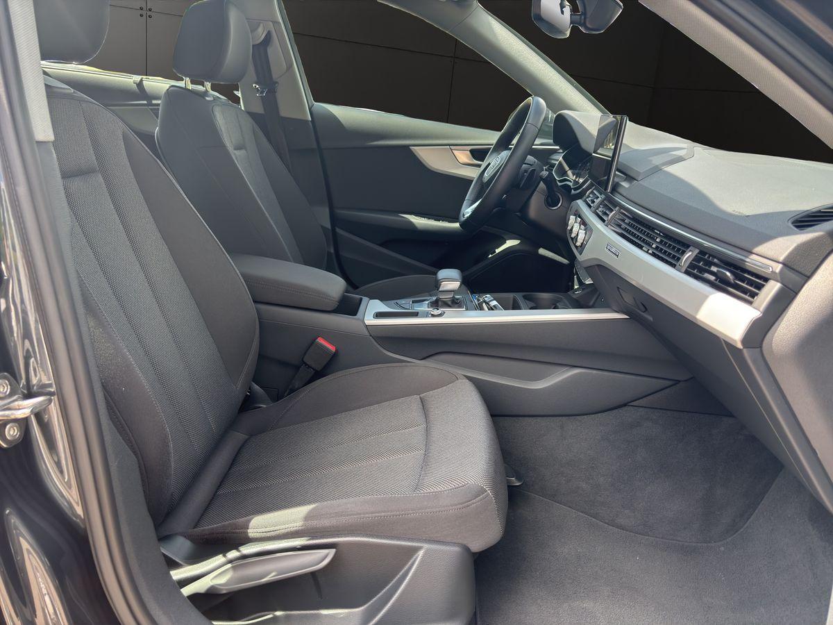 A4 Avant 2.0 TDI quattro  AHK RFK STDHZ NAVI LED GRA