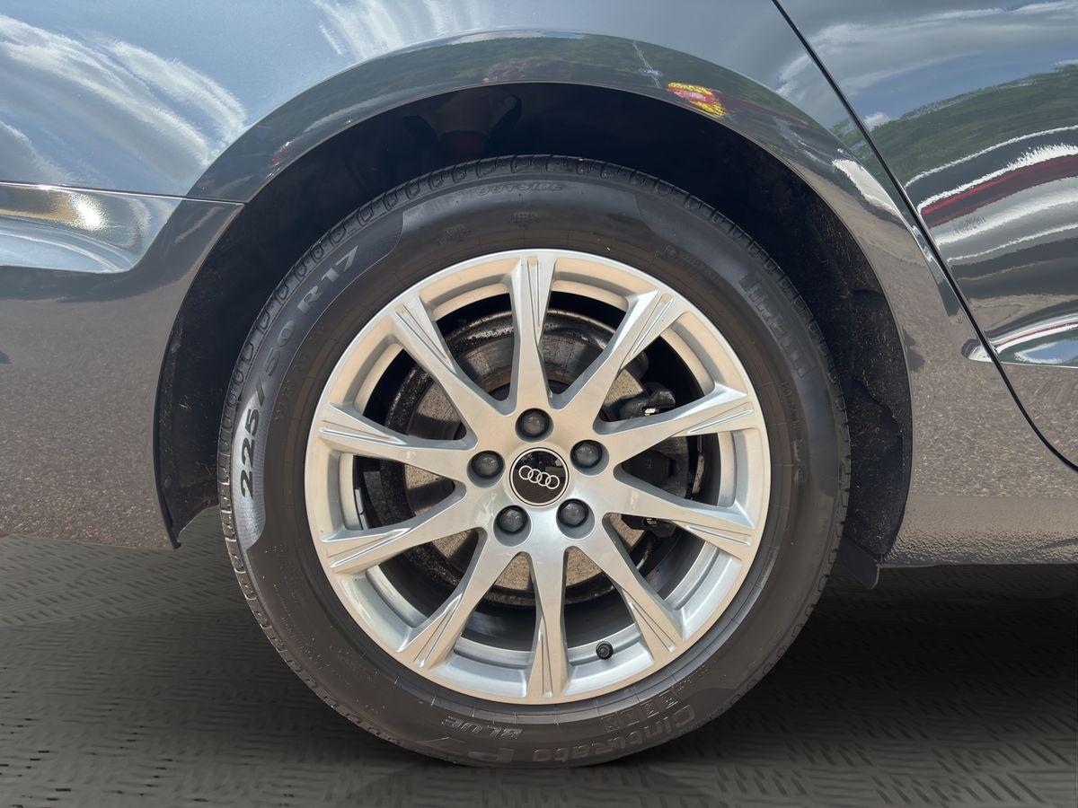 A4 Avant 2.0 TDI quattro  AHK RFK STDHZ NAVI LED GRA