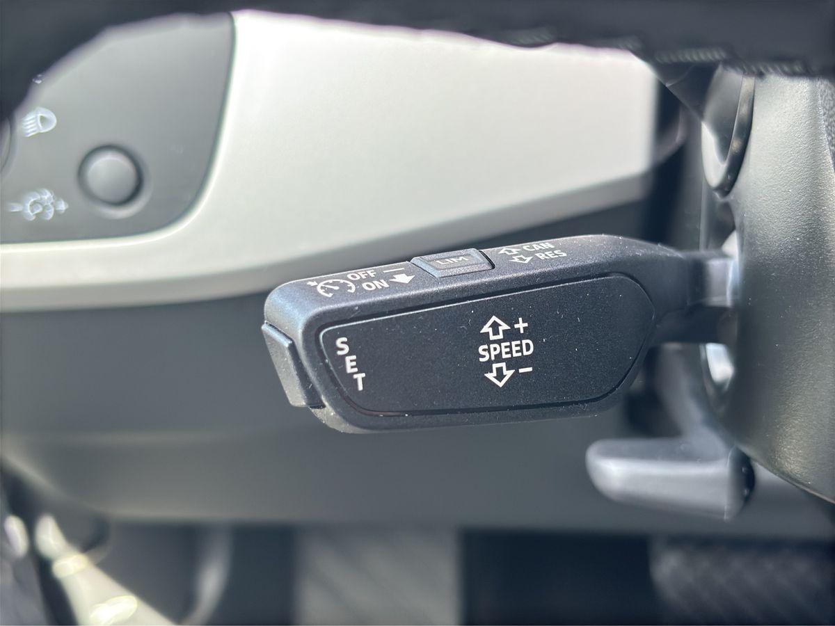 A4 Avant 2.0 TDI quattro  AHK RFK STDHZ NAVI LED GRA