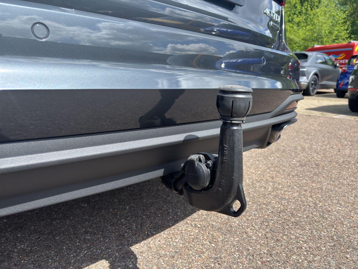 A4 Avant 2.0 TDI quattro AHK RFK STDHZ NAVI LED GRA