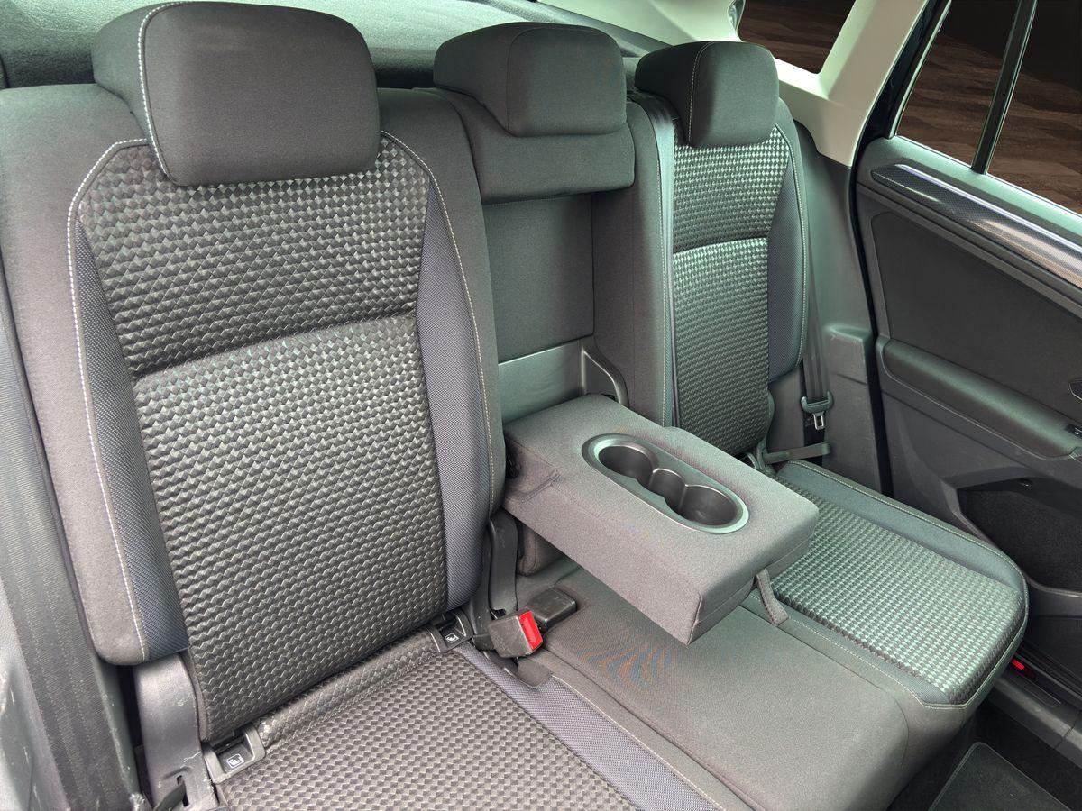 Tiguan United 2.0 TDI DSG AHK ACC PDC NAV LED