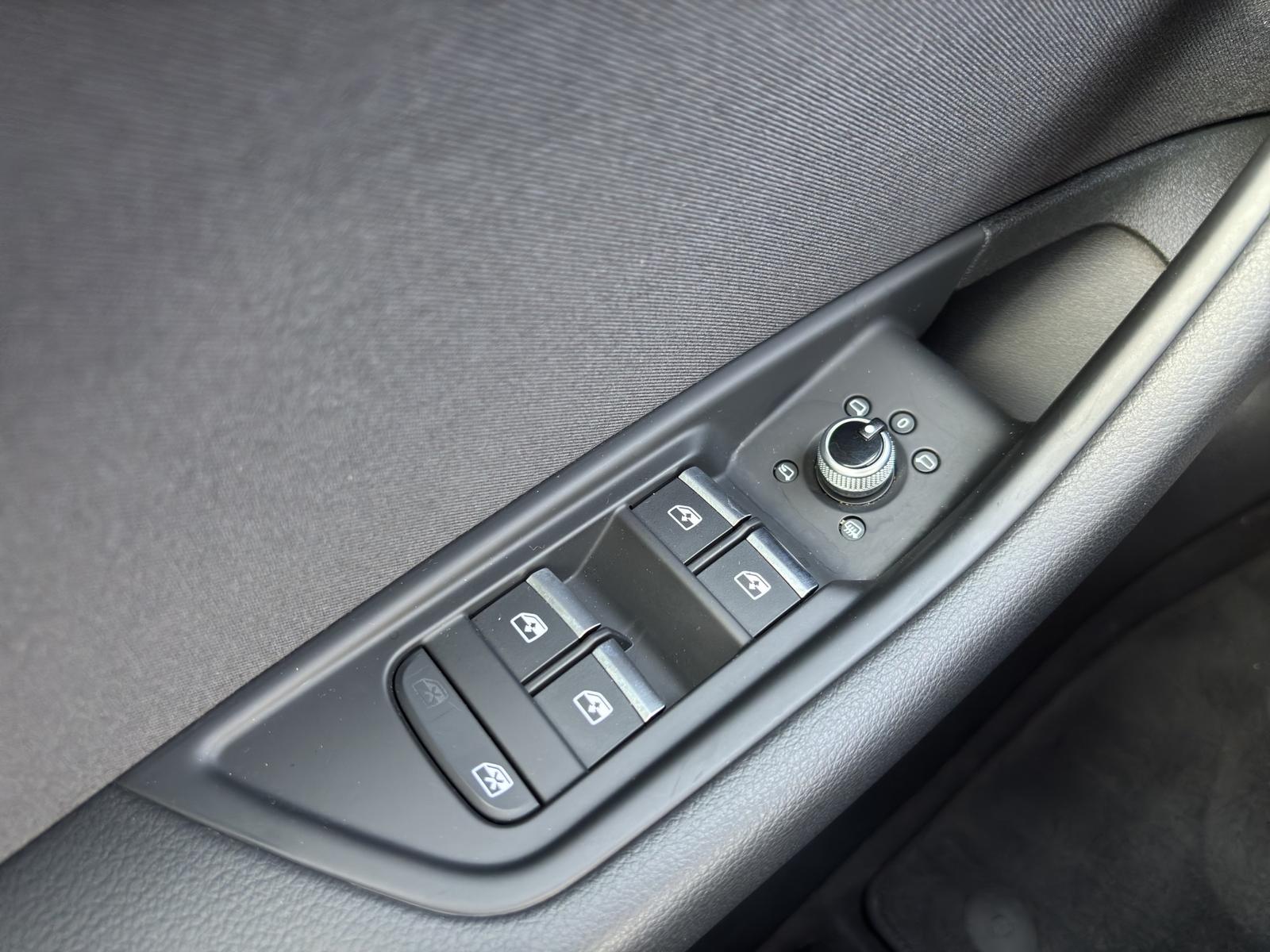 A4 35 TDI basis S-Tronic LED NAVI APP RFK AHK