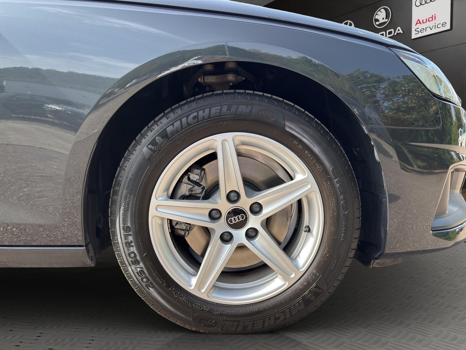 A4 35 TDI basis S-Tronic LED NAVI APP RFK AHK