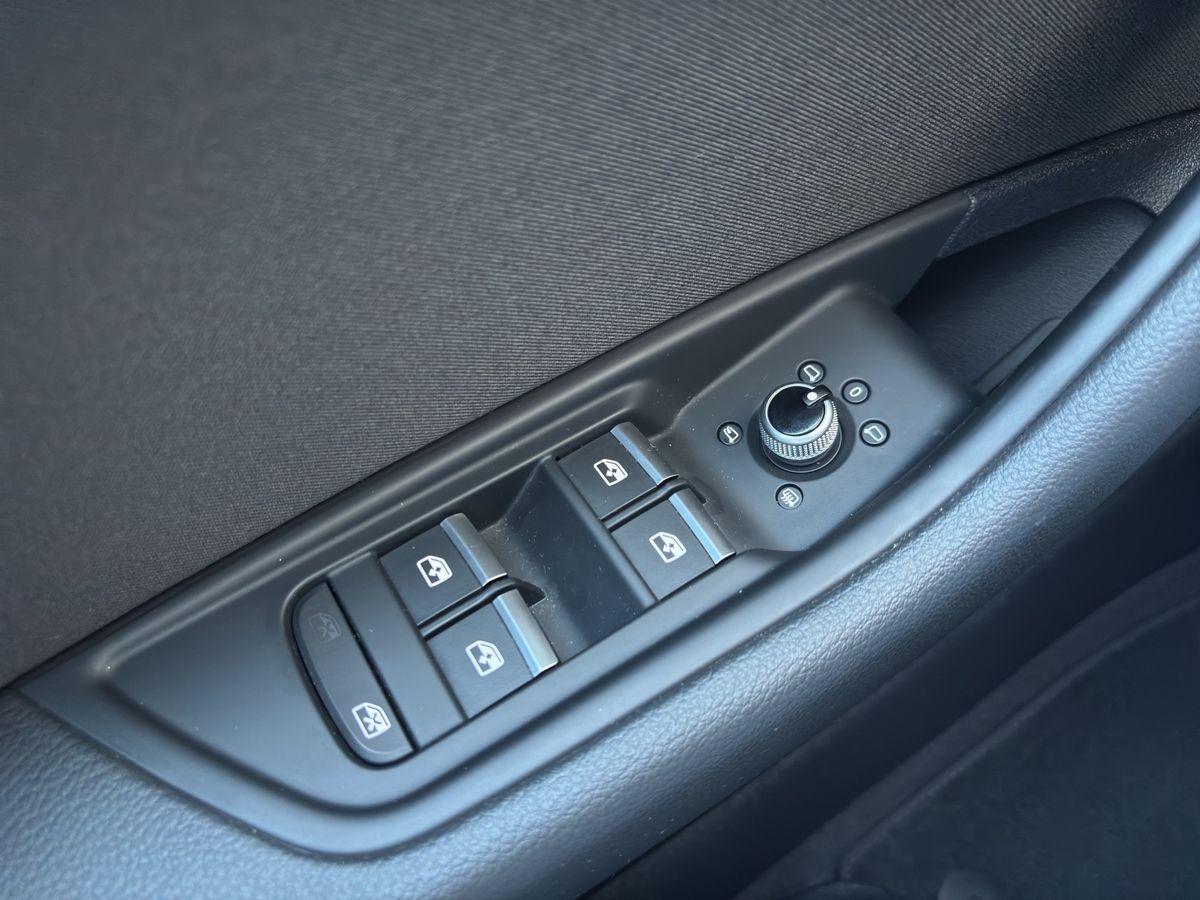A4 Avant 2.0 TDI AHK RFK STDHZ NAVI LED GRA