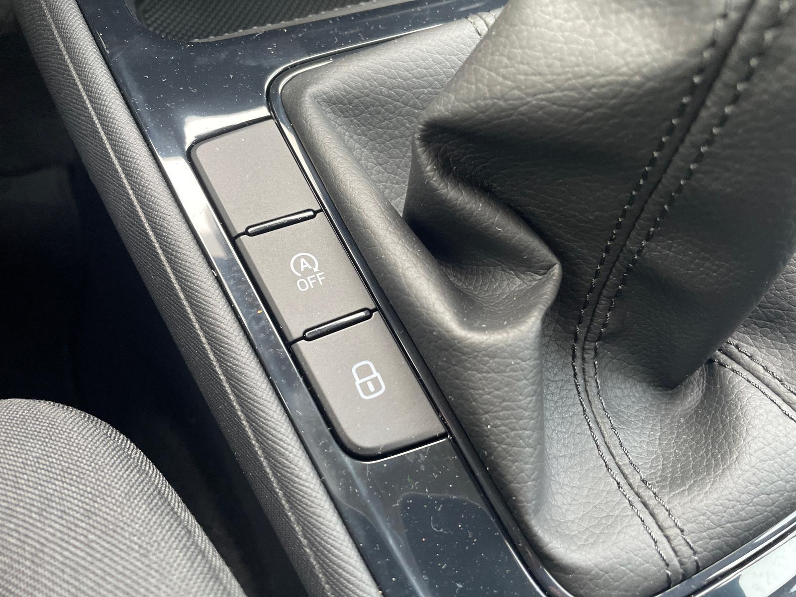 Fabia Essence Metallic