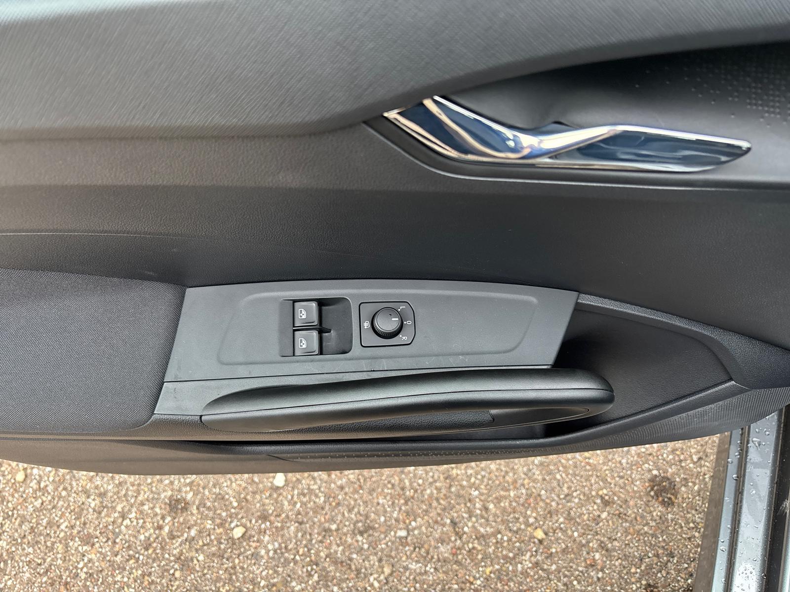 Fabia Essence 1.0 Android Auto Metallic 5 Jahre-Garantie