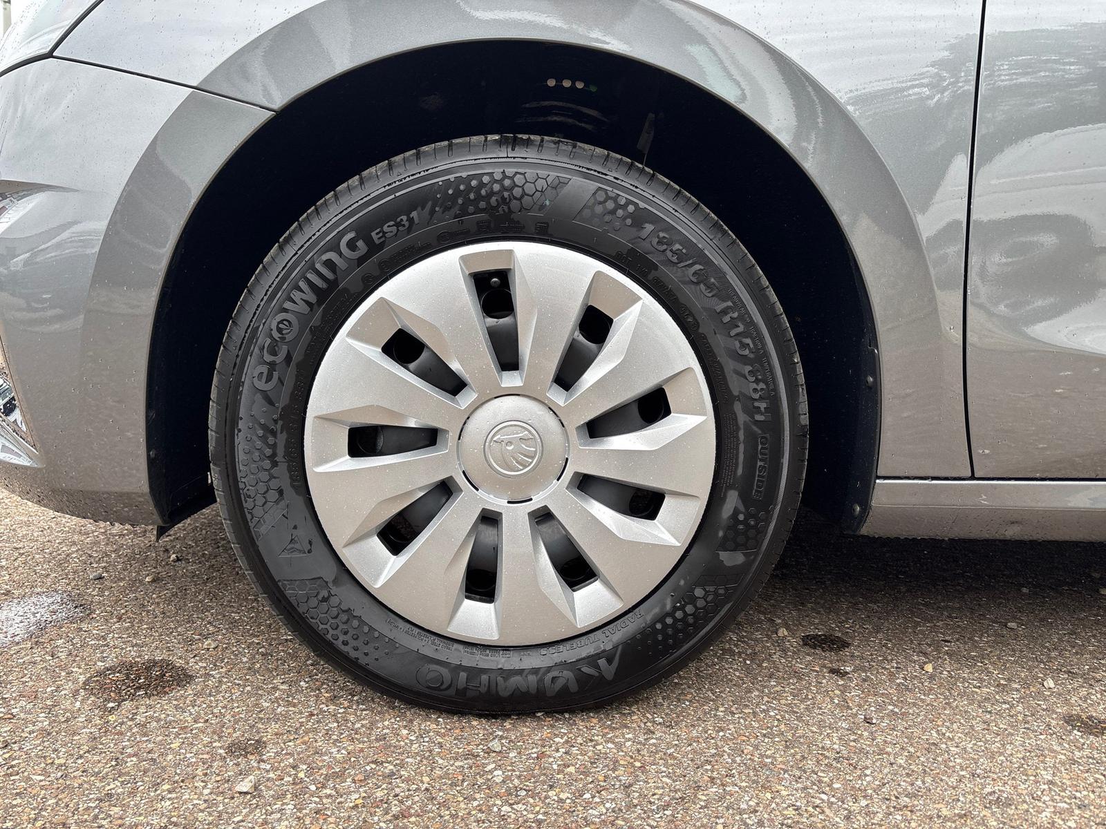 Fabia Essence 1.0 Android Auto Metallic 5 Jahre-Garantie