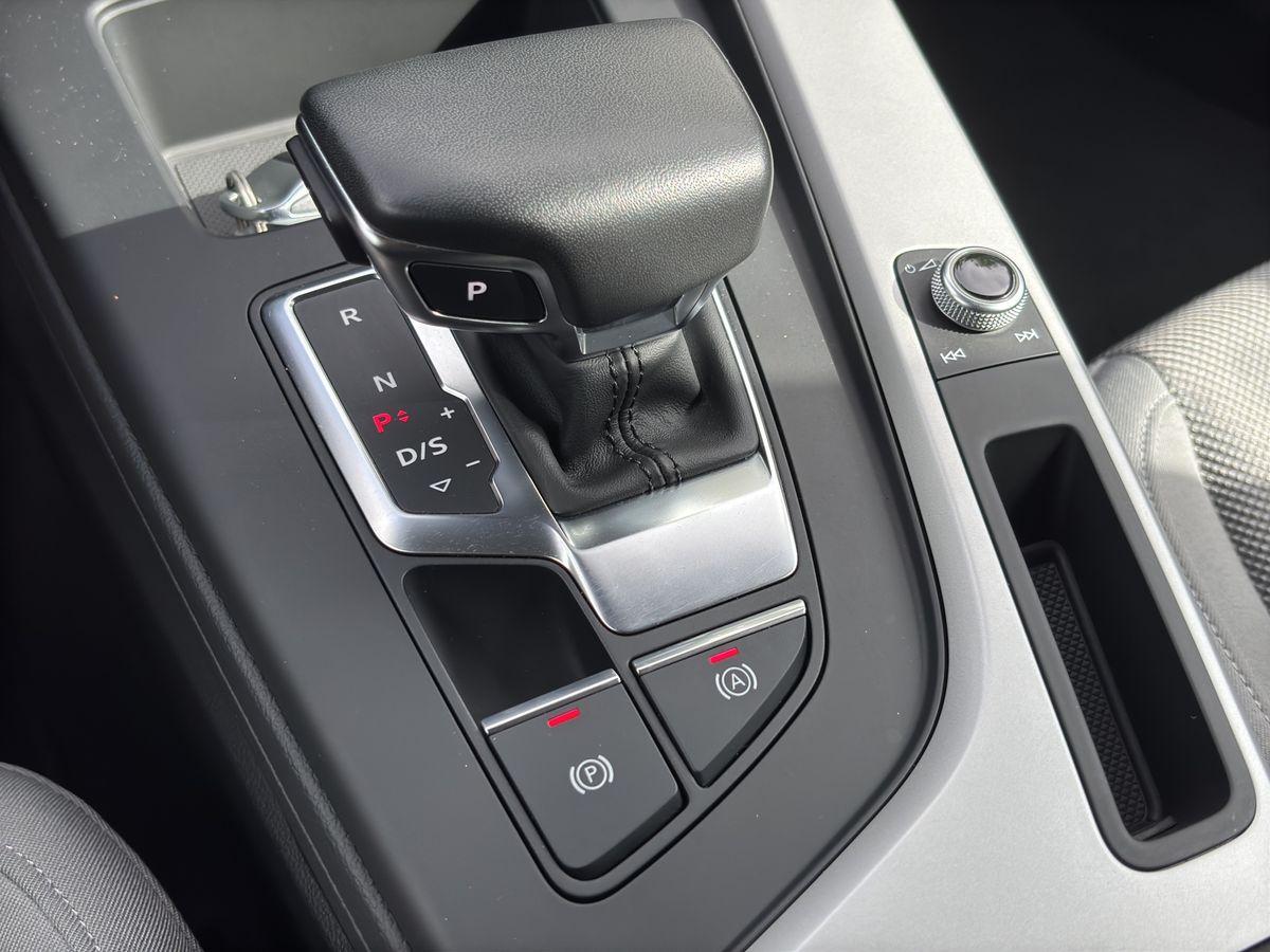 A4 Avant 2.0 TDI S-tronic RFK GRA NAVI LED