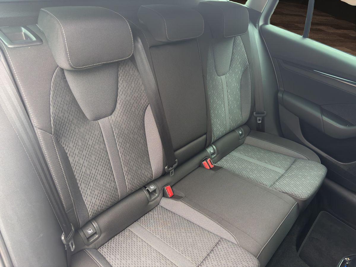 Octavia Ambition 2.0 TDI Android Auto Metallic