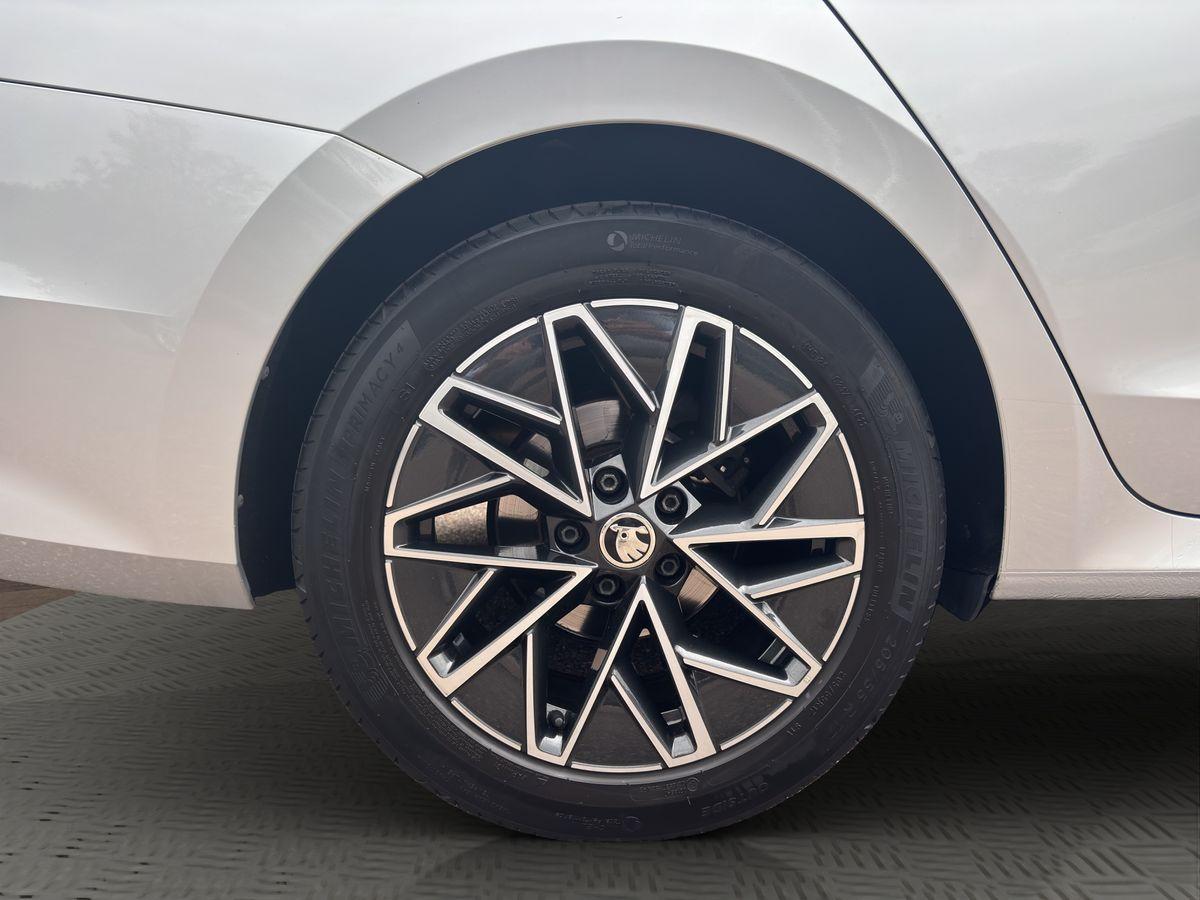 Octavia Ambition 2.0 TDI Android Auto Metallic