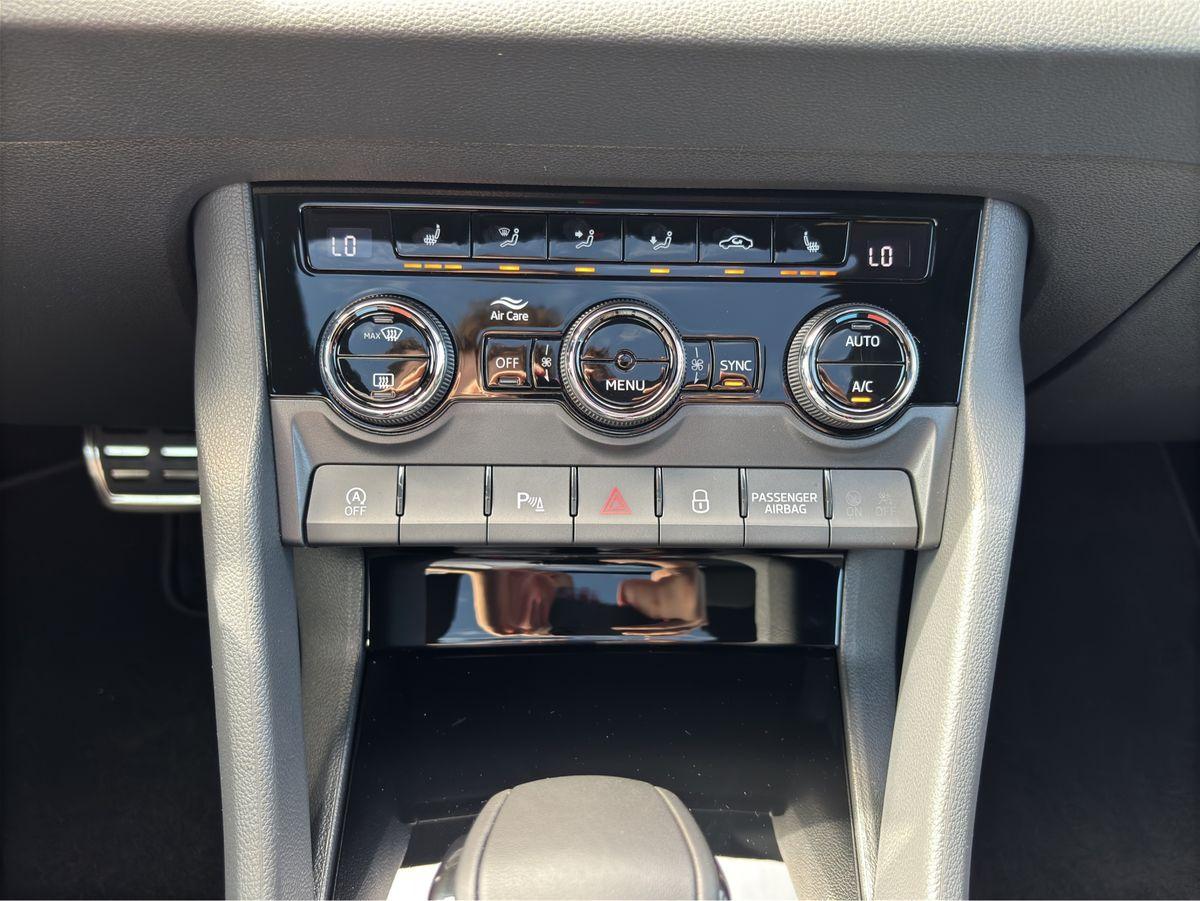 Karoq Sportline 4x4 2.0 TSI DSG ACC AHK RFK PANO