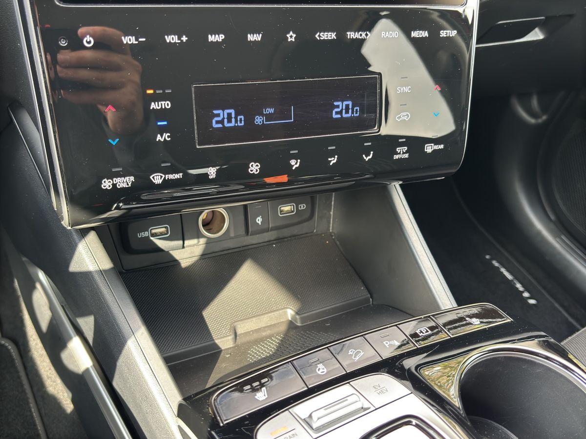 TUCSON Trend Plug-In Hybrid 4WD NAVI APP RFK