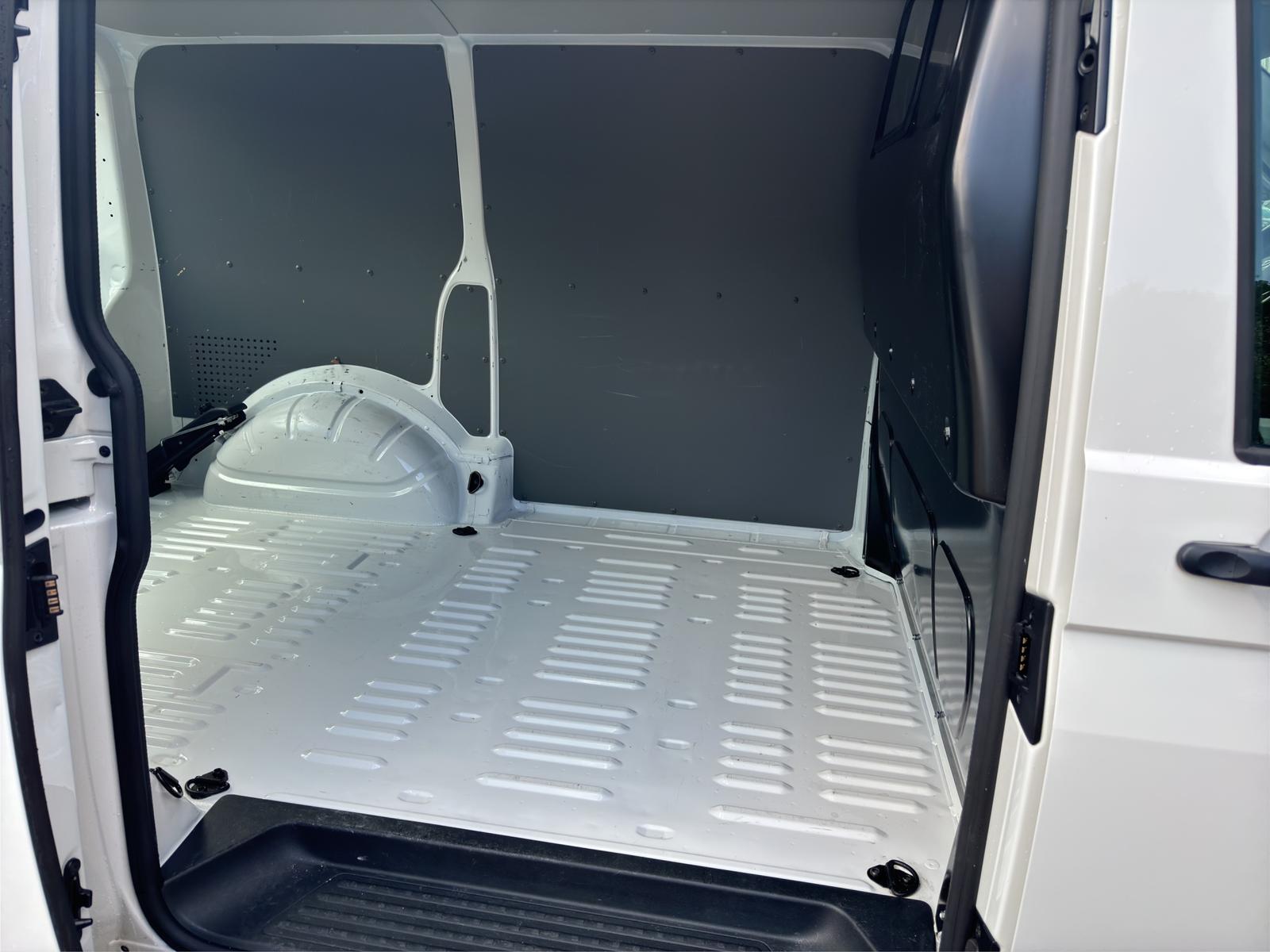 T6.1 Transporter 2.0 TDI EcoProfi FWD  LED SHZ AHK GRA