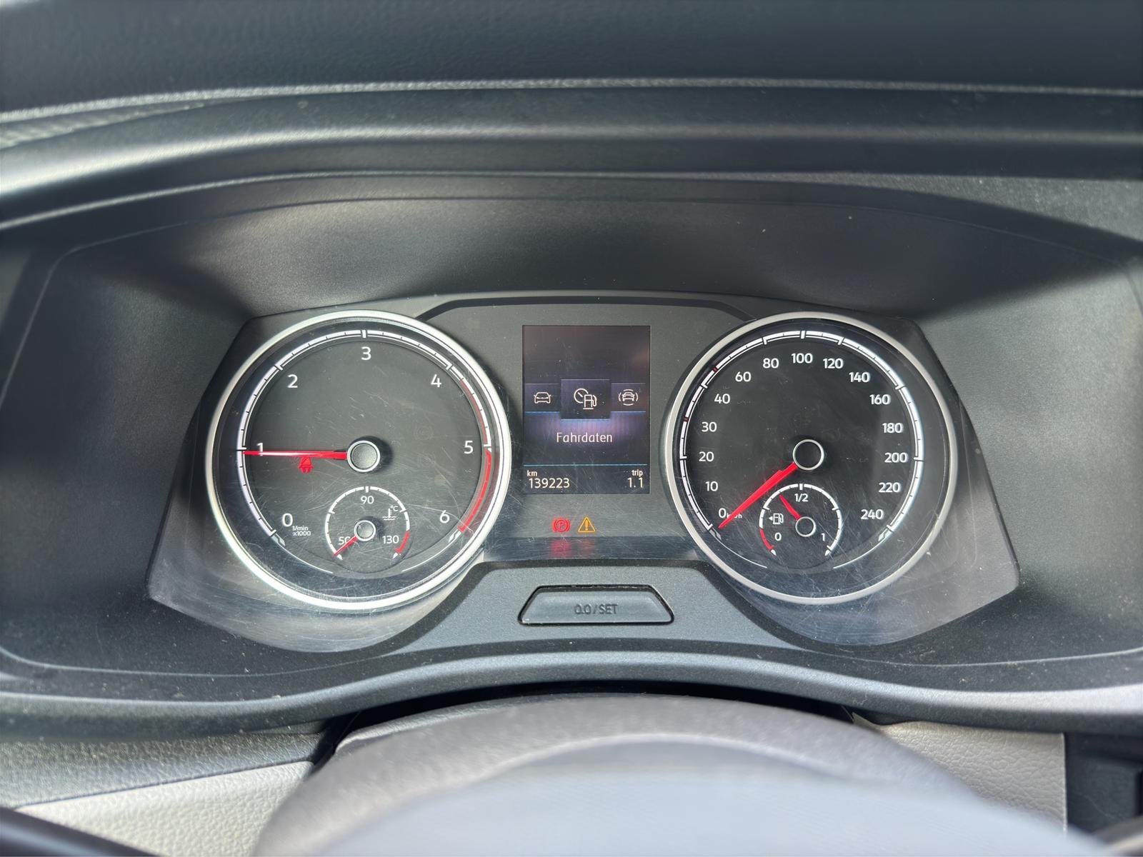 T6.1 Transporter 2.0 TDI EcoProfi FWD  LED SHZ AHK GRA