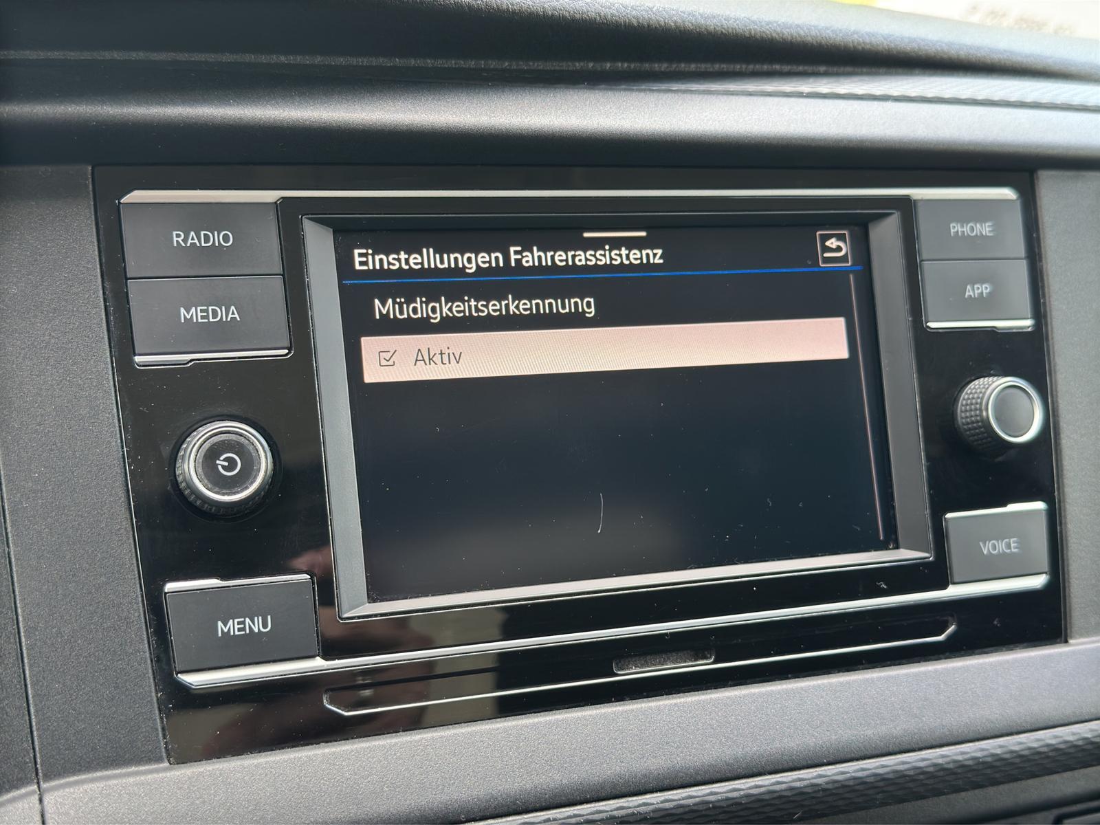 T6.1 Transporter 2.0 TDI EcoProfi FWD  LED SHZ AHK GRA
