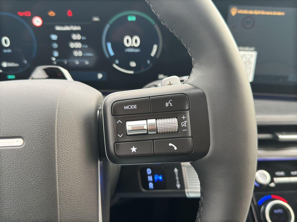 SANTA FE  Hybrid 2WD Signature Digital Key LED