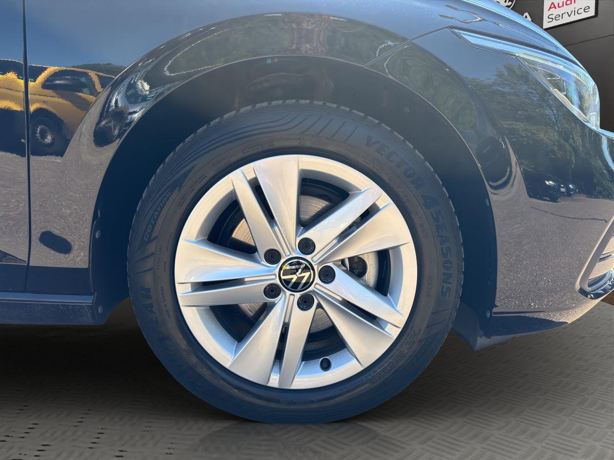 Golf VIII Life 2.0 TDI DSG ACC NAVI PDC APP