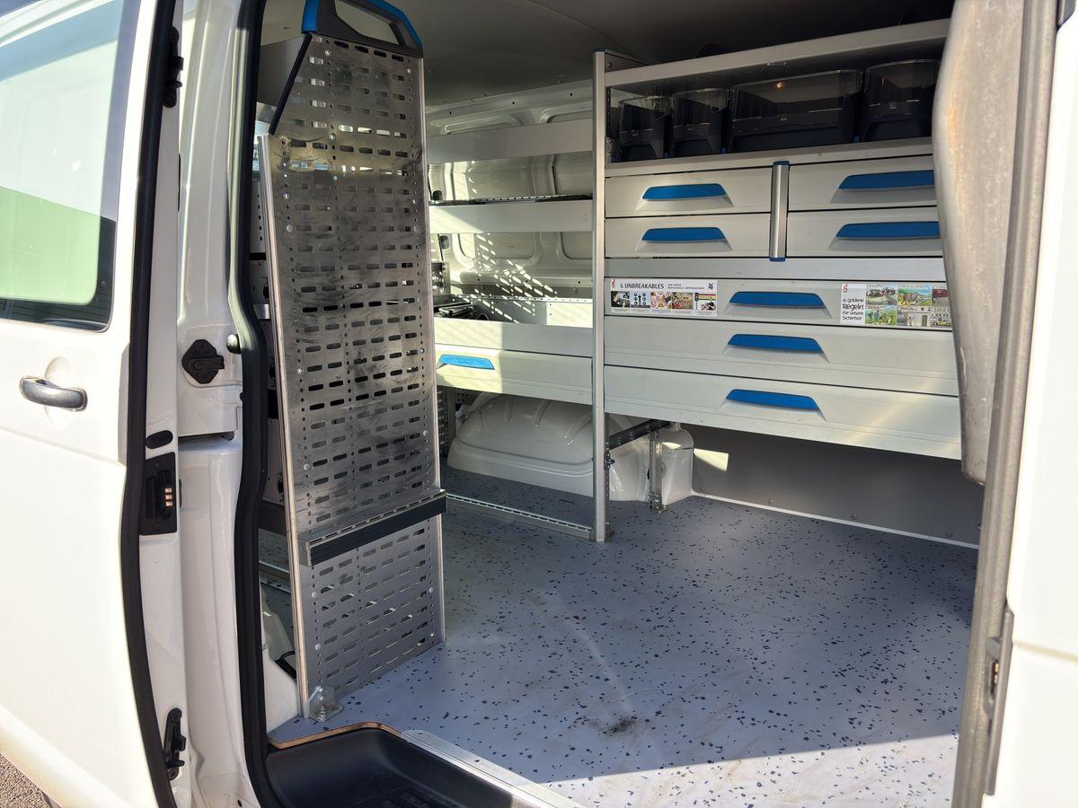 T6 Transporter Kasten 2.0 TDI DSG ACC RFK NAV LED