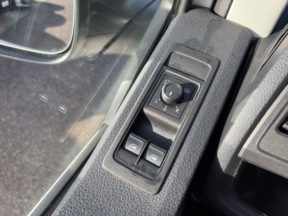 T6 Transporter Kasten 2.0 TDI DSG ACC RFK NAV LED