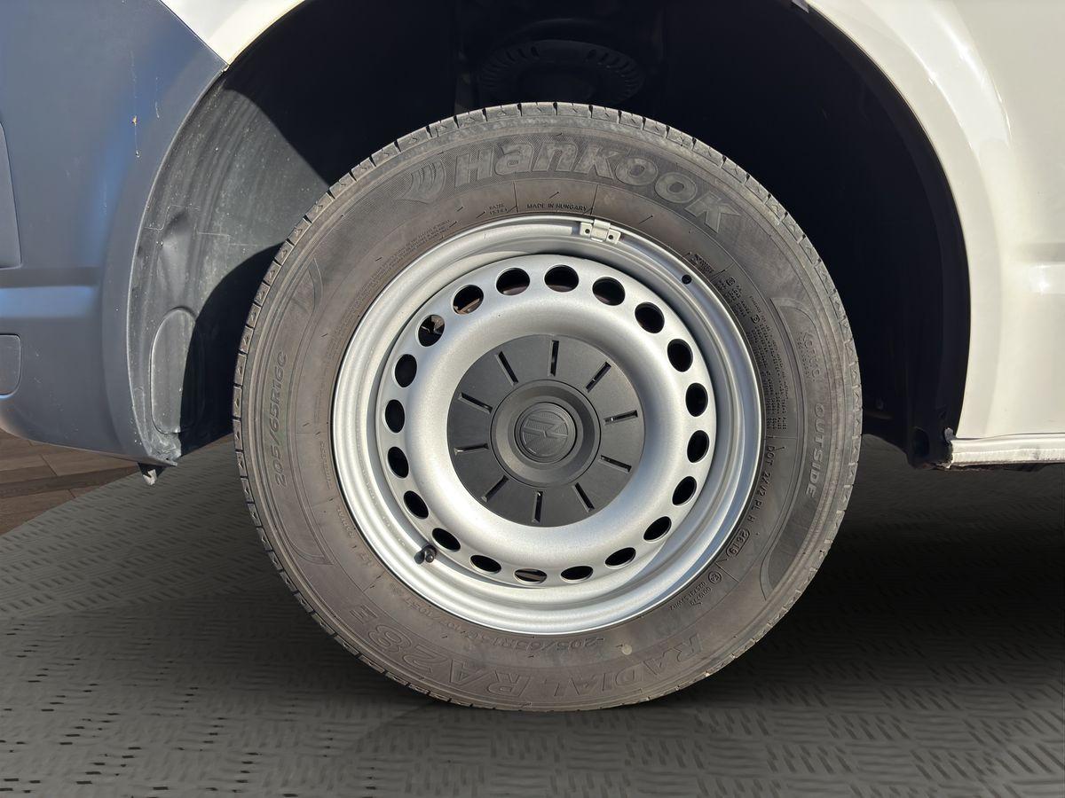 T6 Transporter Kasten 2.0 TDI DSG ACC RFK NAV LED