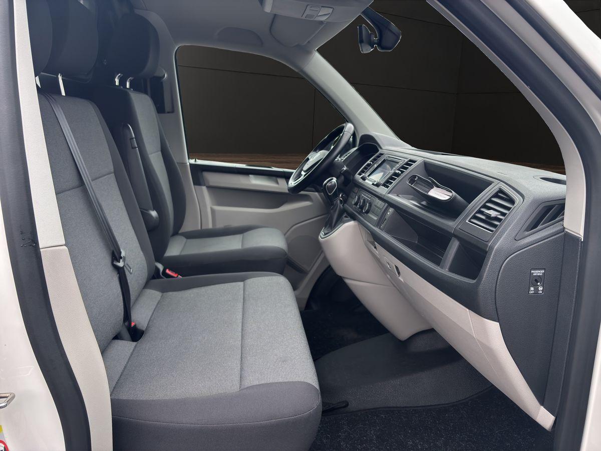 T6 Transporter Kasten 2.0 TDI DSG ACC NAVI RFK LED