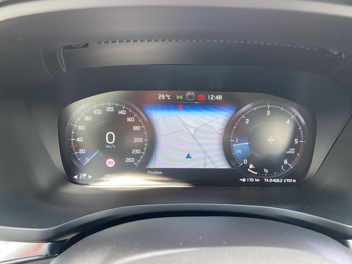 V60 Momentum 2.0 Diesel Navi AHK