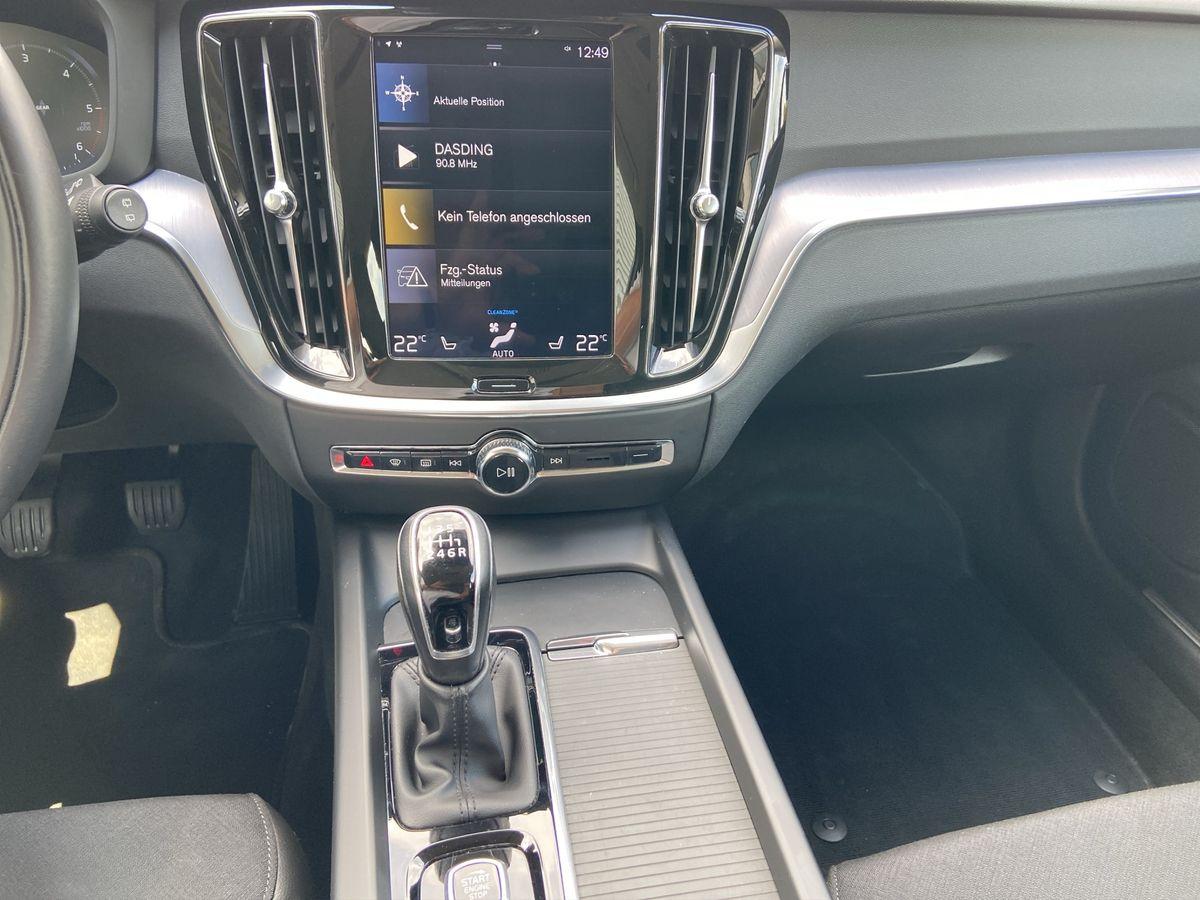 V60 Momentum 2.0 Diesel Navi AHK
