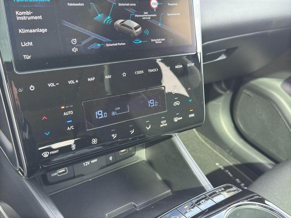 TUCSON Trend 4WD 1.6CRDi NAVI ACC PANO RFK KRELL