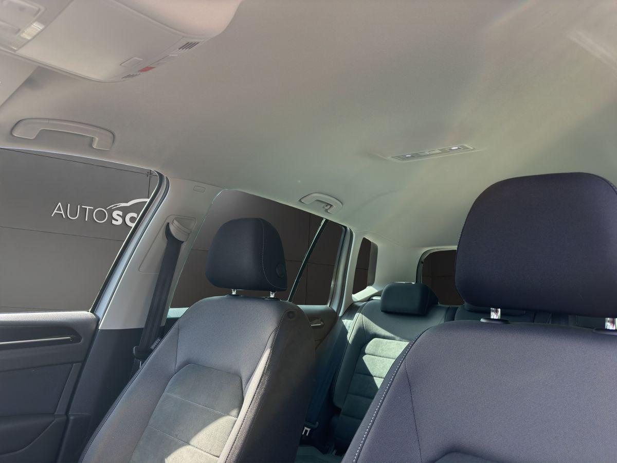 Golf Sportsvan Highline 1.5 DSG NAVI LED ACC AHK