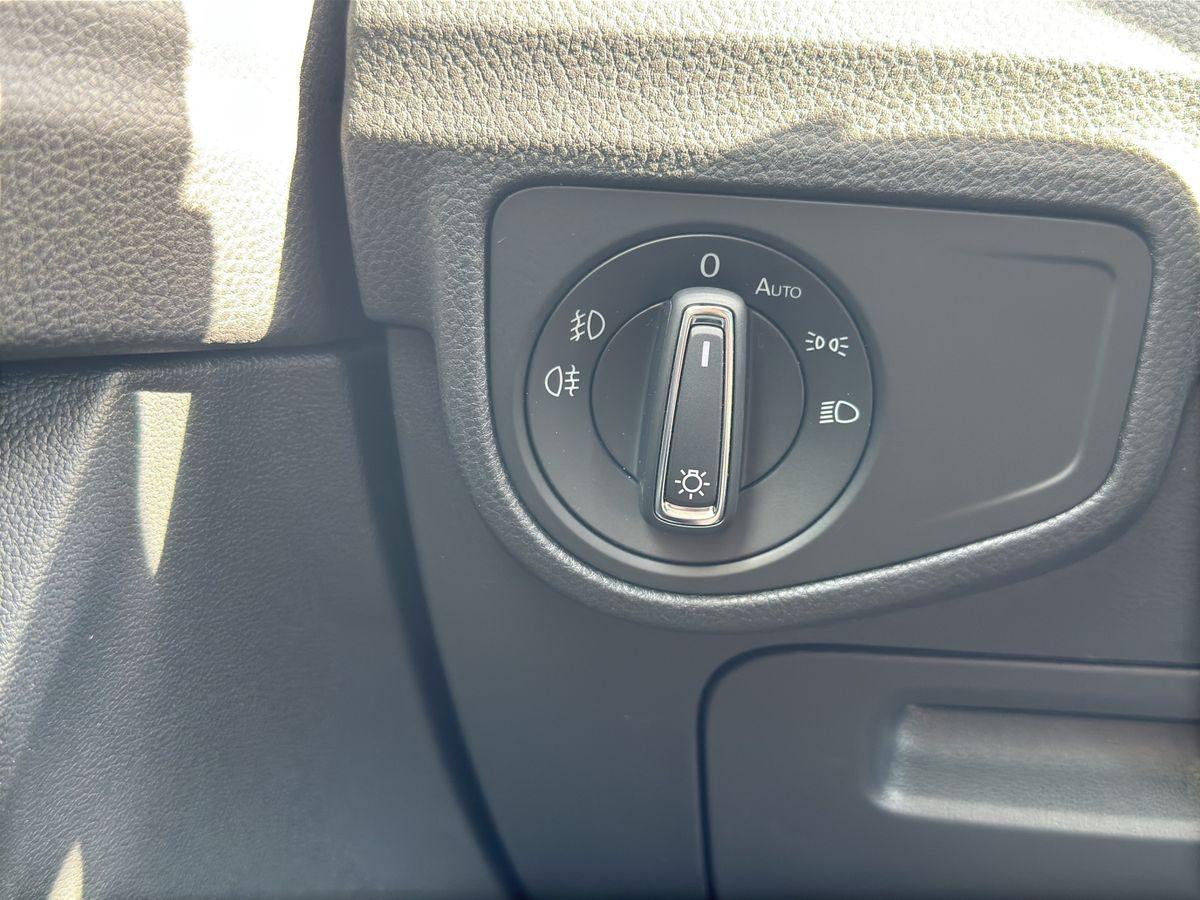 Golf Sportsvan Highline 1.5 DSG NAVI LED ACC AHK