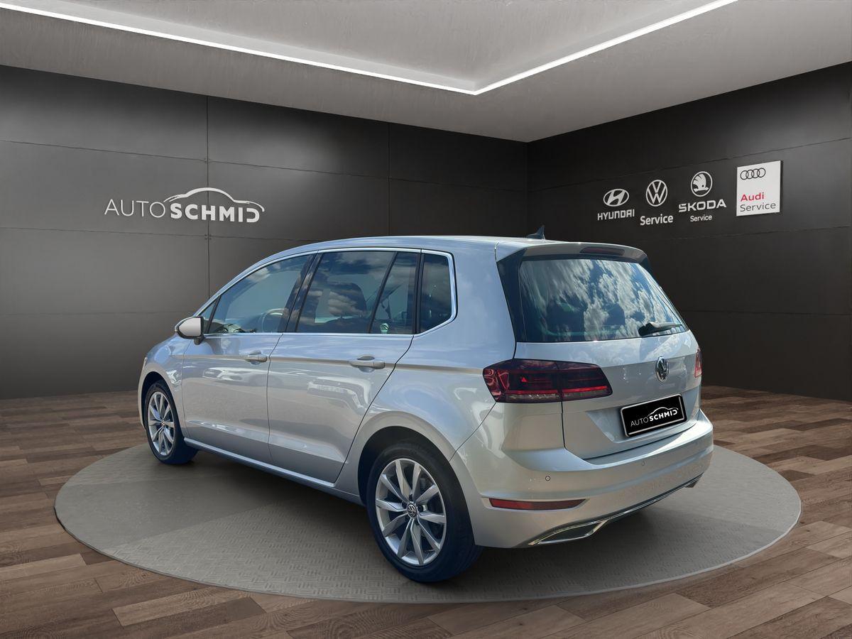 Golf Sportsvan Highline 1.5 DSG NAVI LED ACC AHK