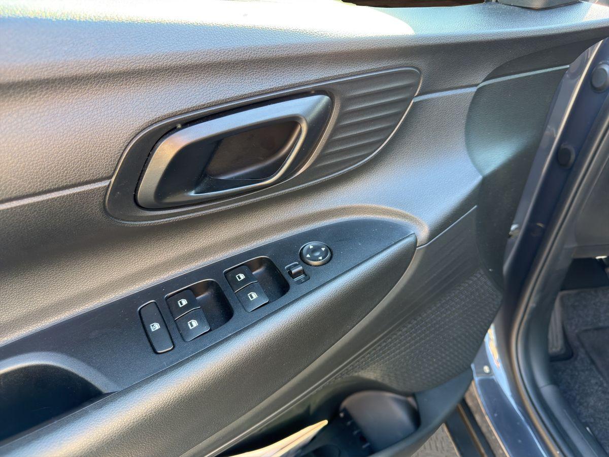 BAYON 1.0 TGDI NAVI APP-AUTO RFK GRA
