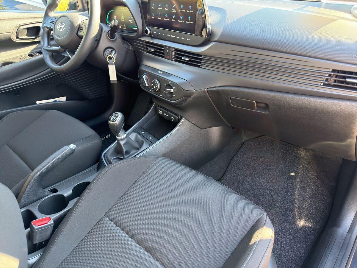 BAYON 1.0 TGDI NAVI APP-AUTO RFK GRA