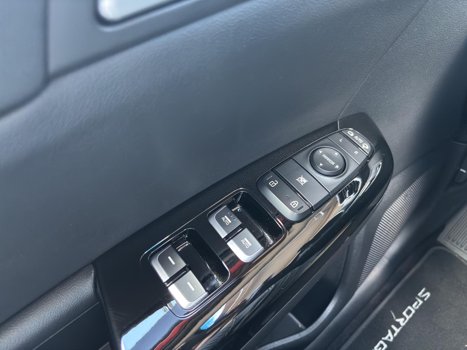 Sportage Platinum Edition 4WD LED ACC NAVI SHZ